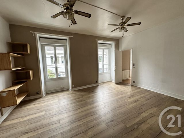 Appartement F2 à vendre - 2 pièces - 45.0 m2 - NANTES - 44 - PAYS-DE-LOIRE - Century 21 By Ouest